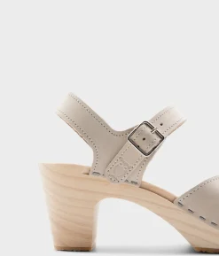 Aurora crossed clog sandal