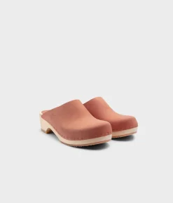 Austin minimalistic clog mule