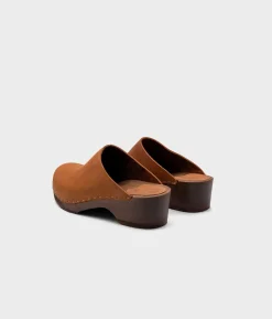 Austin minimalistic clog mule
