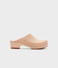 Austin minimalistic clog mule