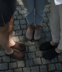 Bilbao closed-toe cork sandal