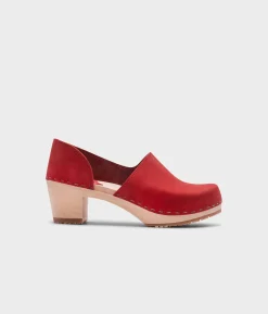 Brett closed-back clogs