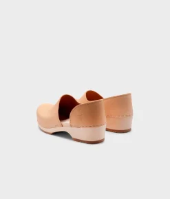 Brett low closed-back clogs