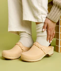 Brussels braided clog mule