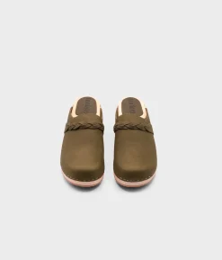 Brussels braided clog mule