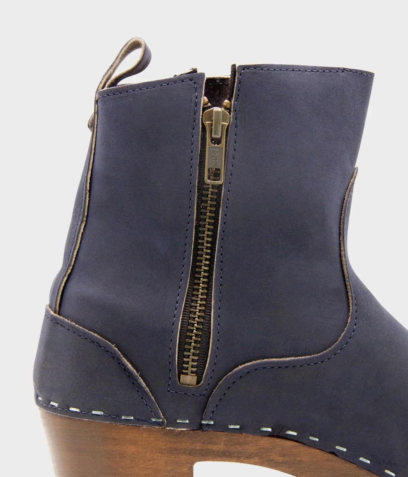 Manhattan clog boots