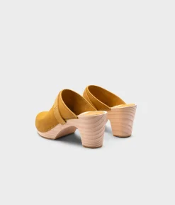 Maya classic clog mule