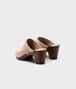 Maya classic clog mule