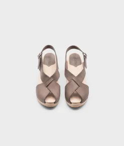 Morocco crossed clog sandal