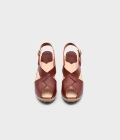 Morocco crossed clog sandal