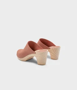 Rhodes minimalistic clog mule
