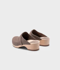 Tokyo classic clog mule