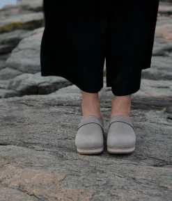 Tokyo classic clog mule