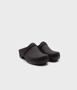 Tokyo classic clog mule