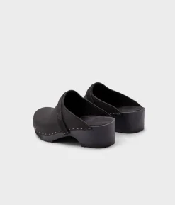 Tokyo classic clog mule