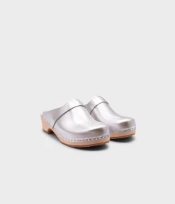 Tokyo classic clog mule
