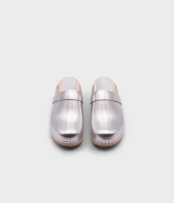 Tokyo classic clog mule