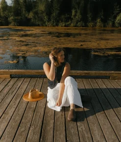 Toledo closed-toe cork sandal