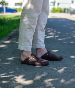 Toledo closed-toe cork sandal