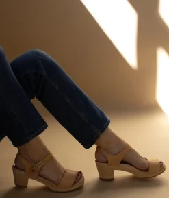 Vienna open-toe clog sandal