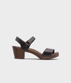 Vienna open-toe clog sandal